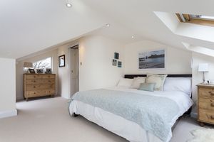 Photo 15- click for photo gallery